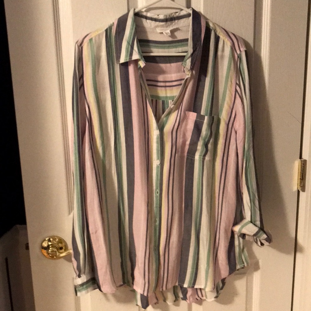 Beachlunchlounge Pastel Button Down